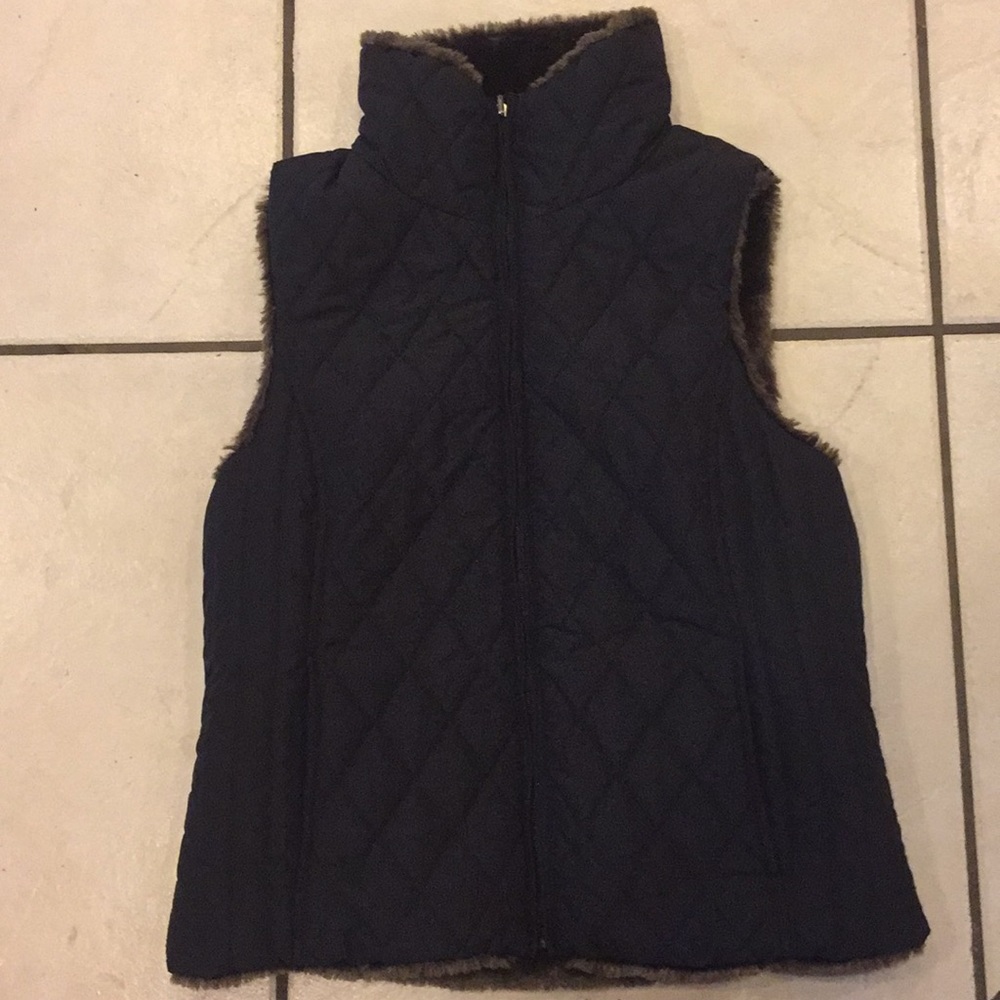 Reversible west black